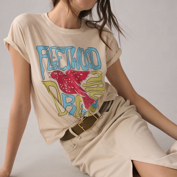 Anthropologie Tops - Anthropologie LetLuv Fleetwood Mac Dreams Graphic Tee distressed vintage look M